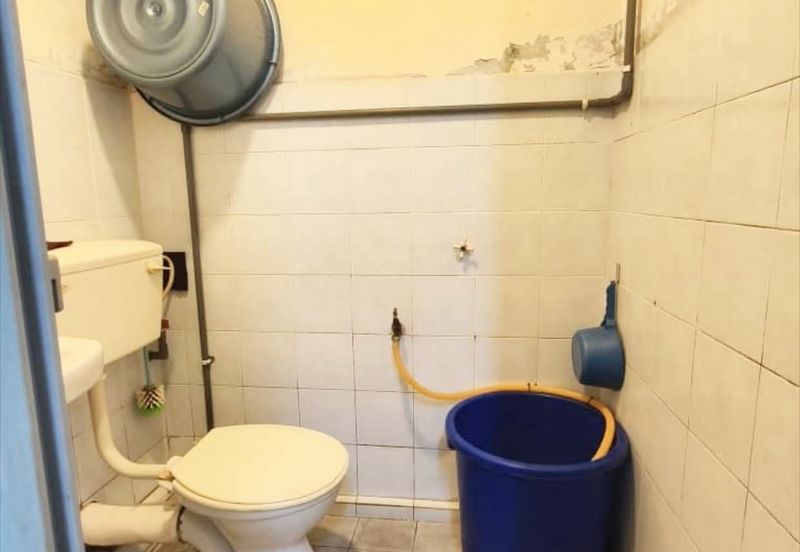 Sri Lanang Flat (Rumah Pangsa Sri Lanang)