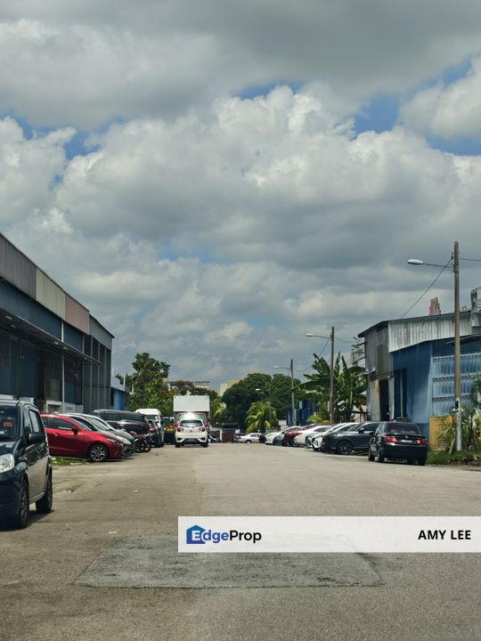 Taman Perindustrian Cemerlang / Jalan Canggih / 1.5 storey terraced ...