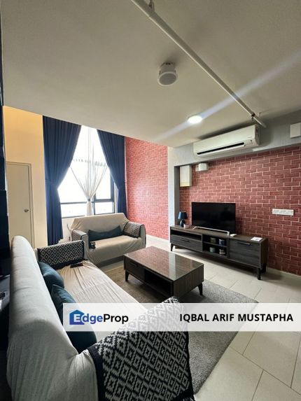 Fully Furnished Duplex Tamarind Suites Cyberjaya for Sale | 669 sqft | Near MRT & Hospital, Selangor, Cyberjaya