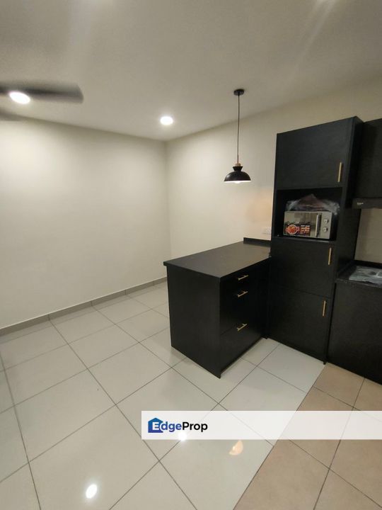 For Sale: Below Market Value, Facing Open Unit!, Selangor, Bangi