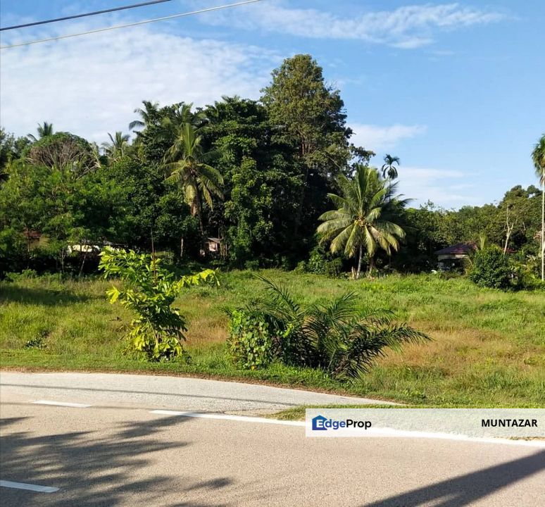 Tanah Tepi Pantai Mersing, Johor, Mersing