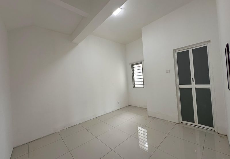 Casa Green @ Cybersouth