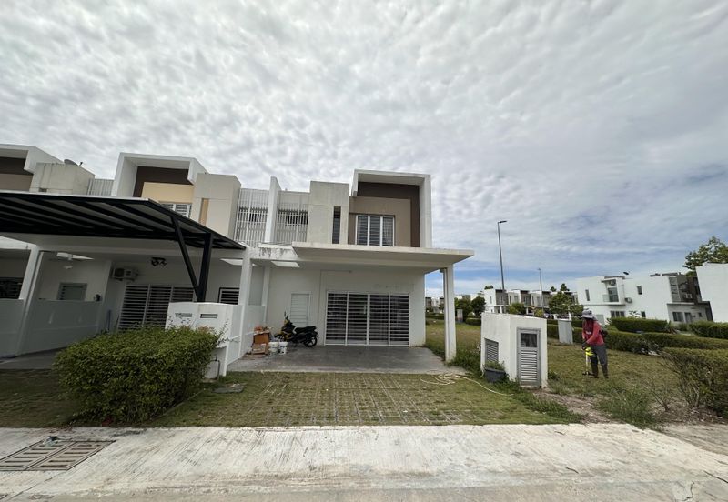 Casa Green @ Cybersouth