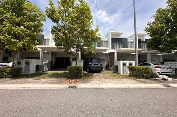 Casa Green @ Cybersouth