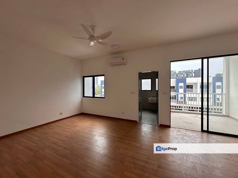 Ayden Townhouse Warisan Puteri Sepang, Selangor, Sepang