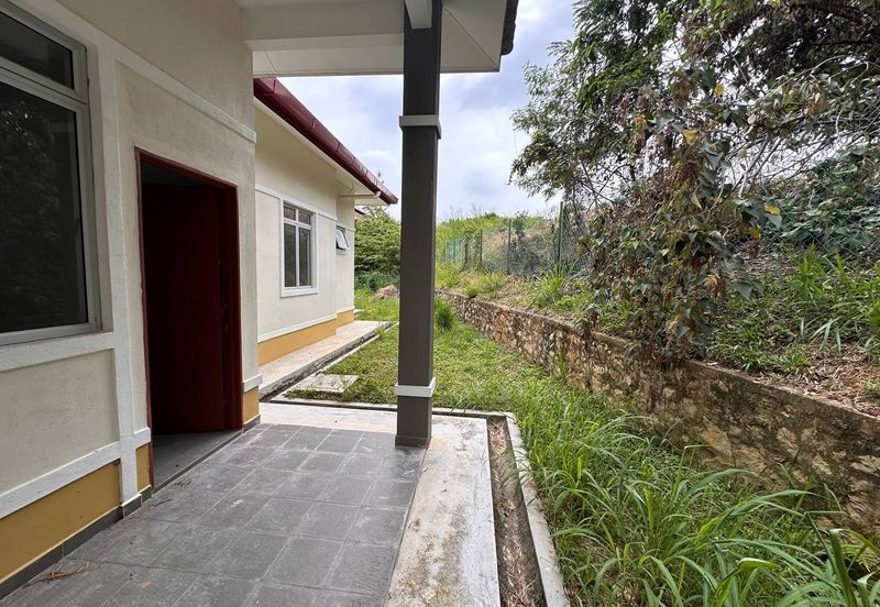 Taman Desa Bestari, Salak Tinggi