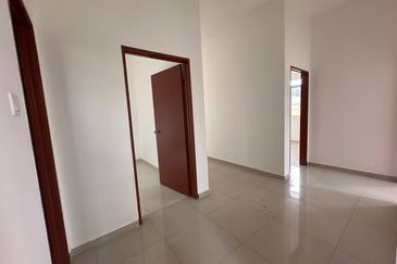 Taman Desa Bestari, Salak Tinggi