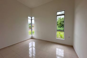 Taman Desa Bestari, Salak Tinggi