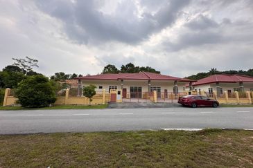 Taman Desa Bestari, Salak Tinggi