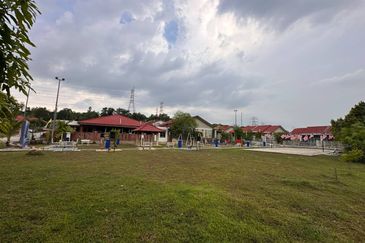 Taman Desa Bestari, Salak Tinggi