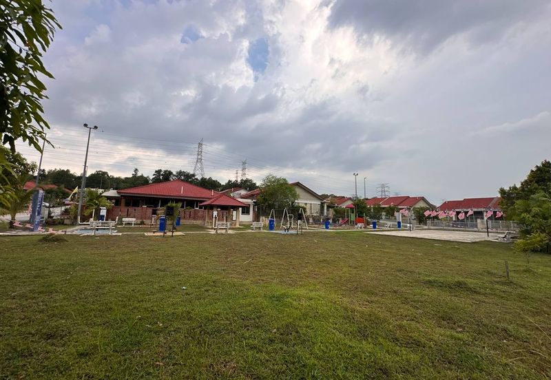 Taman Desa Bestari, Salak Tinggi