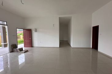 Taman Desa Bestari, Salak Tinggi