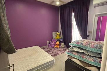 Ayden Townhouse Warisan Puteri