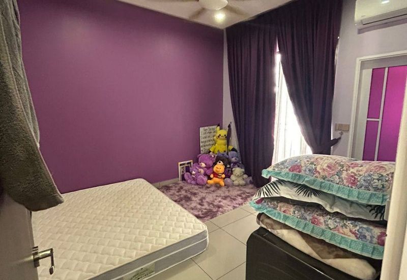 Ayden Townhouse Warisan Puteri