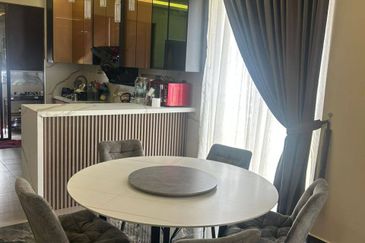 Ayden Townhouse Warisan Puteri