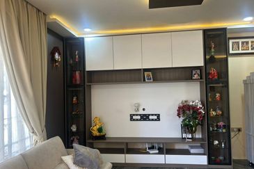 Ayden Townhouse Warisan Puteri