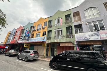 Bandar Baru Salak Tinggi