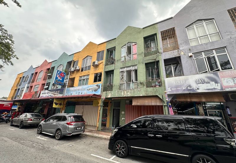 Bandar Baru Salak Tinggi