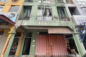 Bandar Baru Salak Tinggi