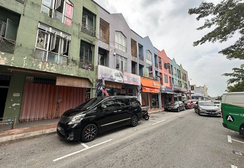 Bandar Baru Salak Tinggi