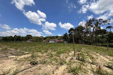 Kampung Jenderam Hulu