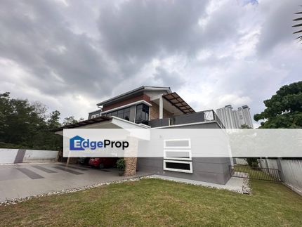 BEAUTIFUL BUNGALOW Nilai Spring Bungalow, Negeri Sembilan, Nilai