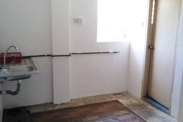 Pangsapuri Seri Dahlia