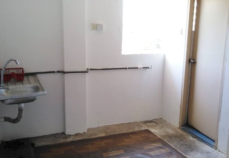 Pangsapuri Seri Dahlia