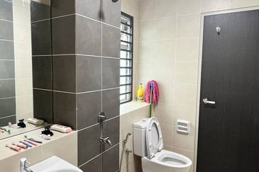 Serenia Adiva @ Serenia City