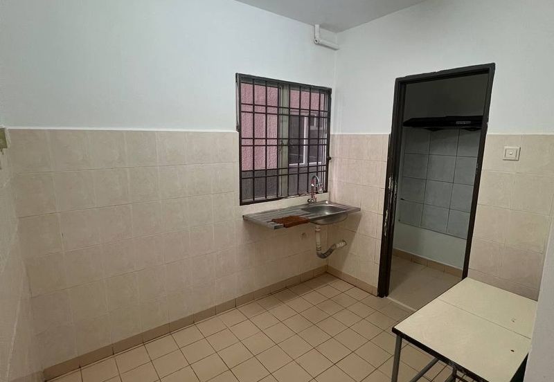 Aliran Damai, Bandar Damai Perdana