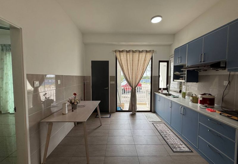 Ayden Townhouse Warisan Puteri