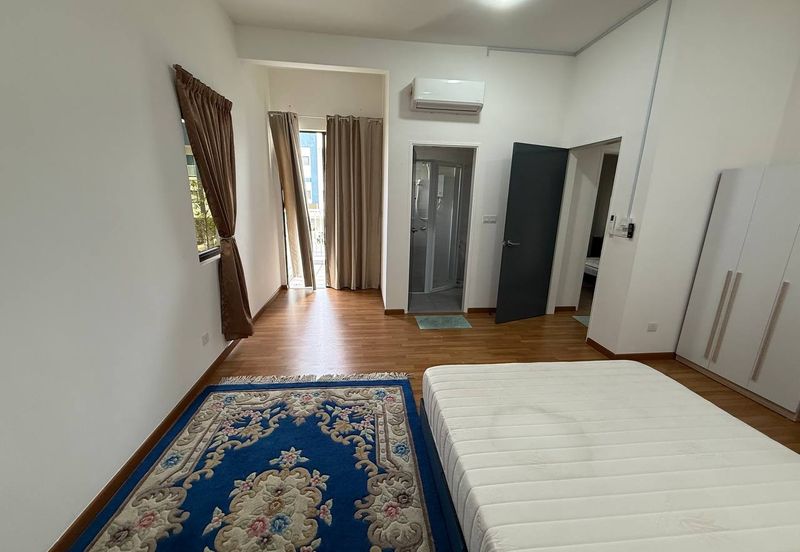 Ayden Townhouse Warisan Puteri