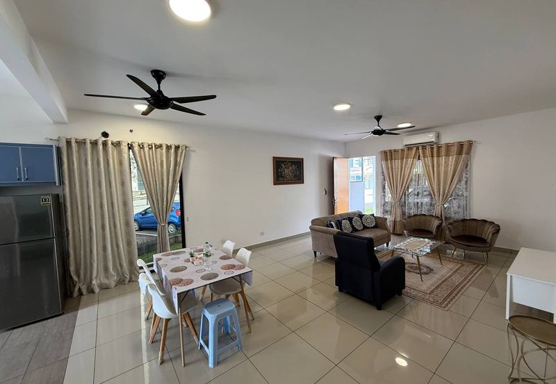 Ayden Townhouse Warisan Puteri