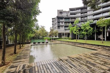 Mirage By The Lake @ Perdana Lakeview West