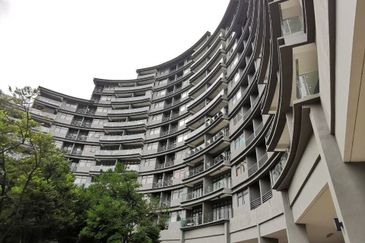 Mirage By The Lake @ Perdana Lakeview West