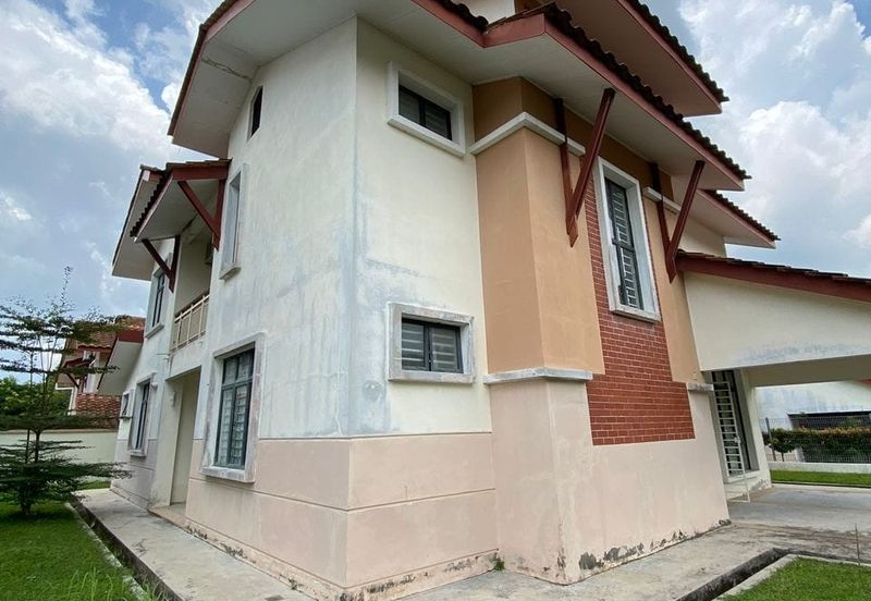 BANDAR ENSTEK (JENTAYU)