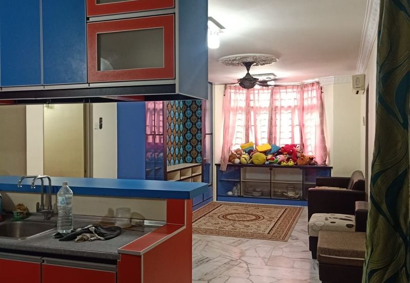 Seroja Apartment (Putra Perdana)