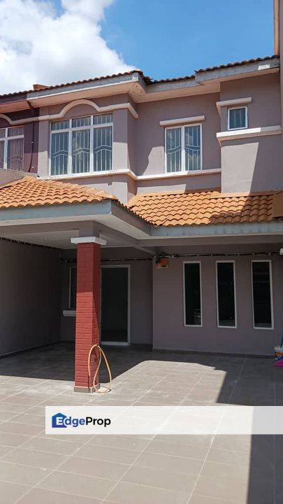 Double Storey House Bandar Puteri Klang, Selangor, Klang