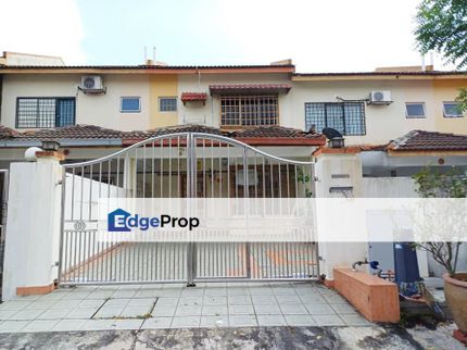 Taman Pinggiran Putra  Seri Kembangan Double Storey Terrace, Selangor, Seri Kembangan