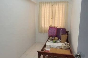 PUNCAK BANYAN CONDOMINIUM