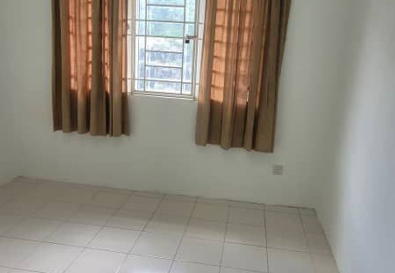 PUNCAK BANYAN CONDOMINIUM