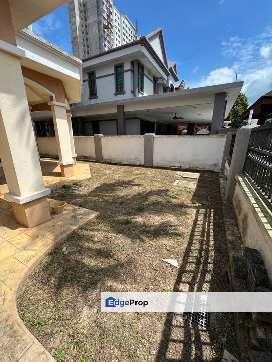 Semi D Jalan Warisan Indah Kota Warisan, Selangor, Sepang