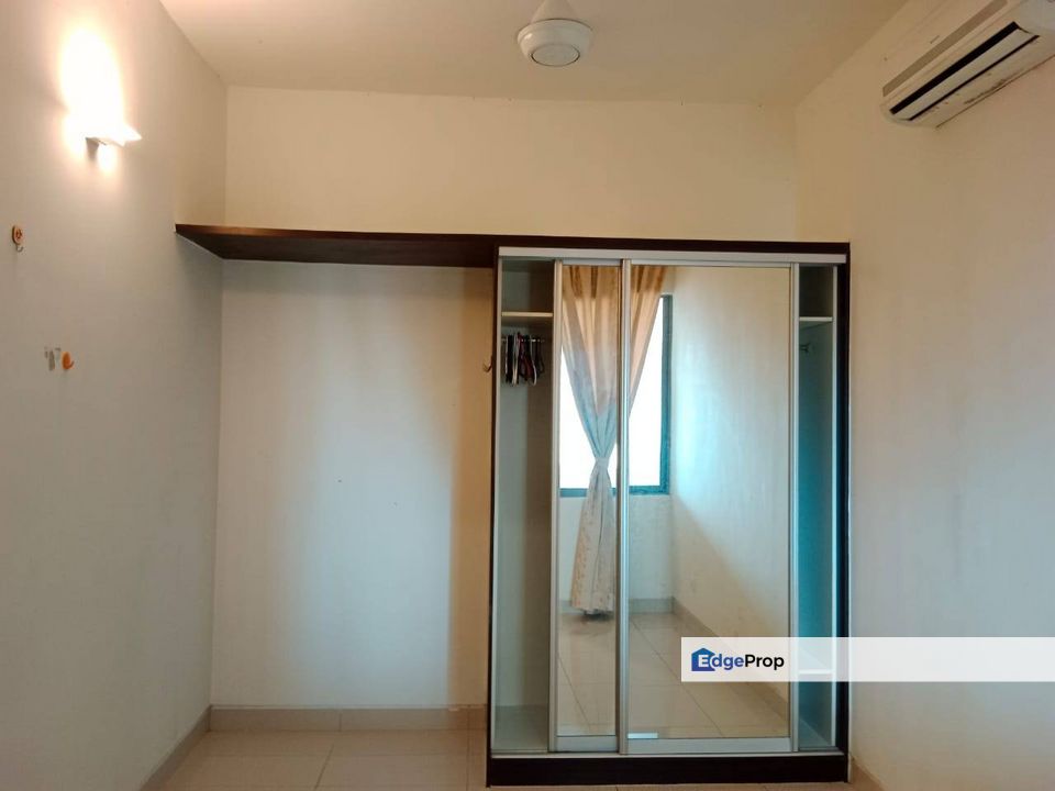 Corner Unit SOHO Vega Residensi 1 Cyberjaya, Selangor, Cyberjaya