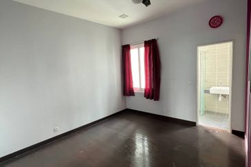 Clover Garden Residences