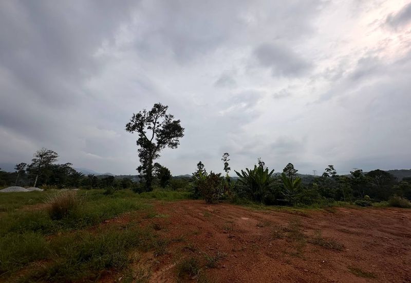 Tanah Lot Bungalow Kampung Sungai Sematar For Sale