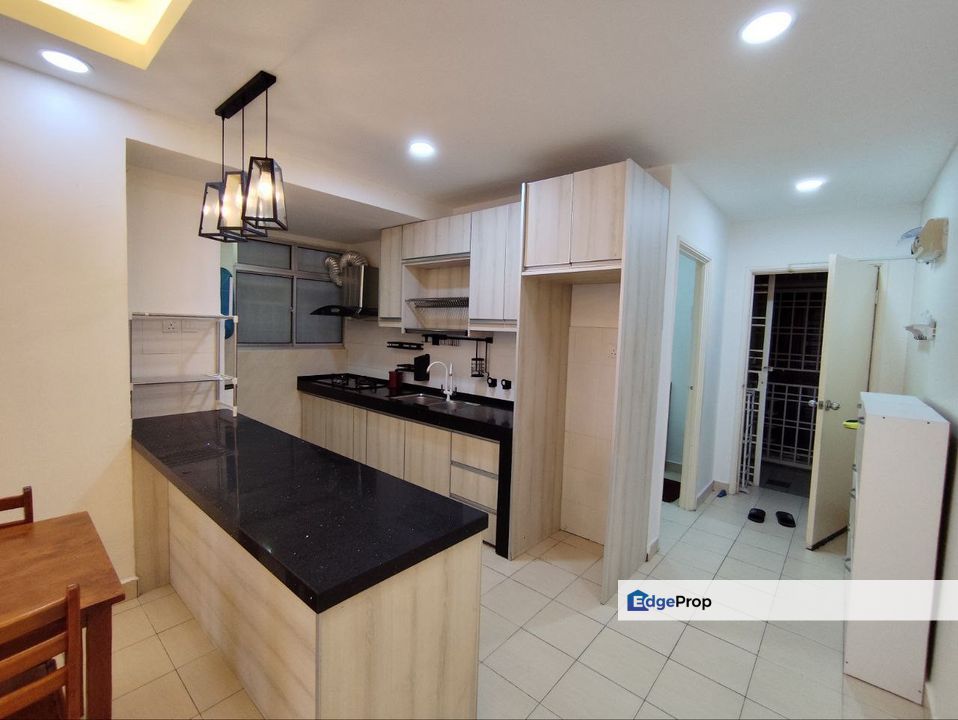 For Sale Serdang Villa Apartment Seri Kembangan [Cheapest], Selangor, Seri Kembangan