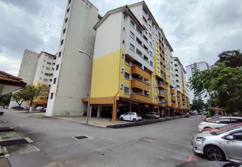 Serdang Villa Apartment