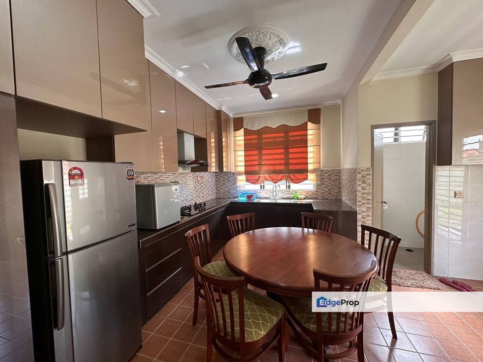 2 Storey Bungalow Jentayu Timur Bandar Enstek [Murah], Negeri Sembilan, Seremban