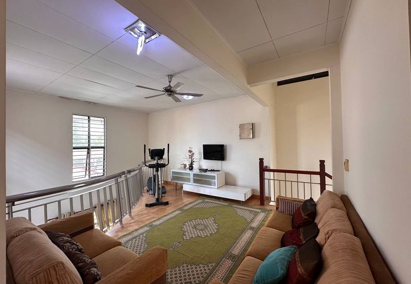 BANDAR ENSTEK (JENTAYU)