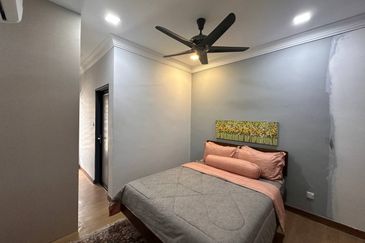 Corner Lot 2 Storey Taman Melawati